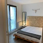 Bel Avec Piscine Et Proche